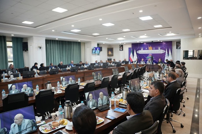 0834.jpg - 125.77 kB