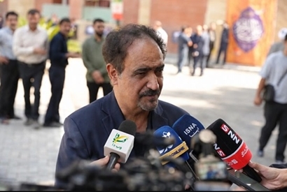 پرستاران، فرشتگان امید و آرامش در لحظات دشوار زندگی هستند؛ حمایت از آنان، وظیفه همیشگی نظام سلامت است