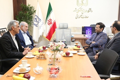 توسعه همکاری‌های آموزشی دانشگاه علوم پزشکی مشهد و بیمارستان رضوی برای ارتقای کیفیت آموزش بالینی